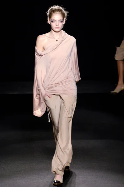 Look 24